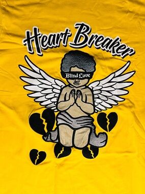Focus NWT Heart Breaker Graphic Tee - Yellow